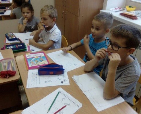 Групповое обучение детей логике в Невском районе Санкт-Петербурга.